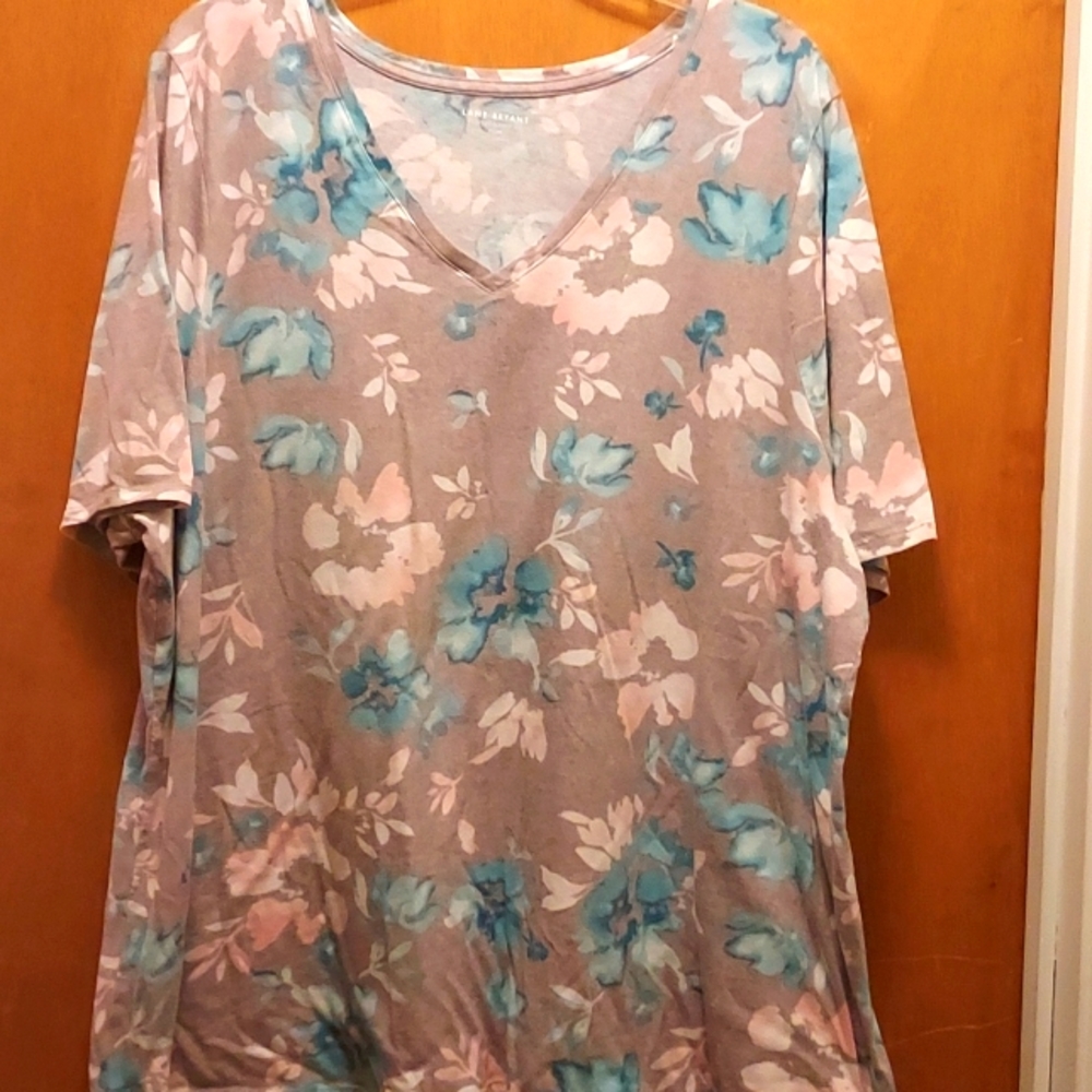 Lane Bryant Dressy Floral Tshirt Size 22